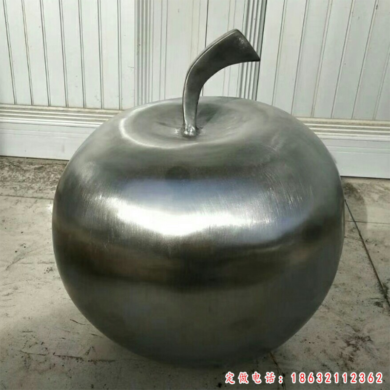 不锈钢镜面苹果雕塑（2）
