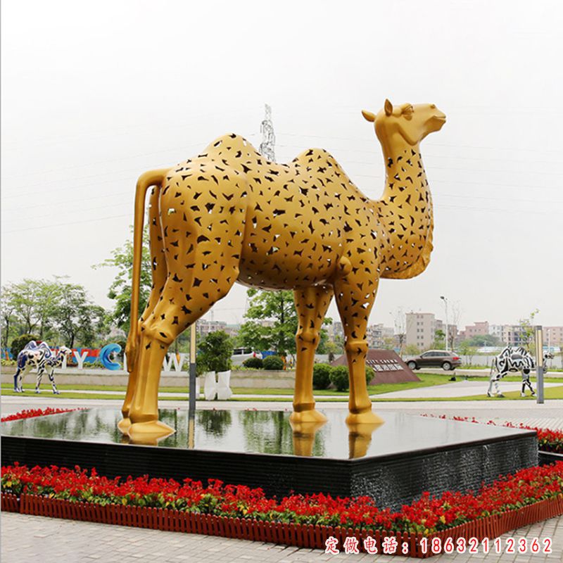 不锈钢镂空骆驼雕塑（1）
