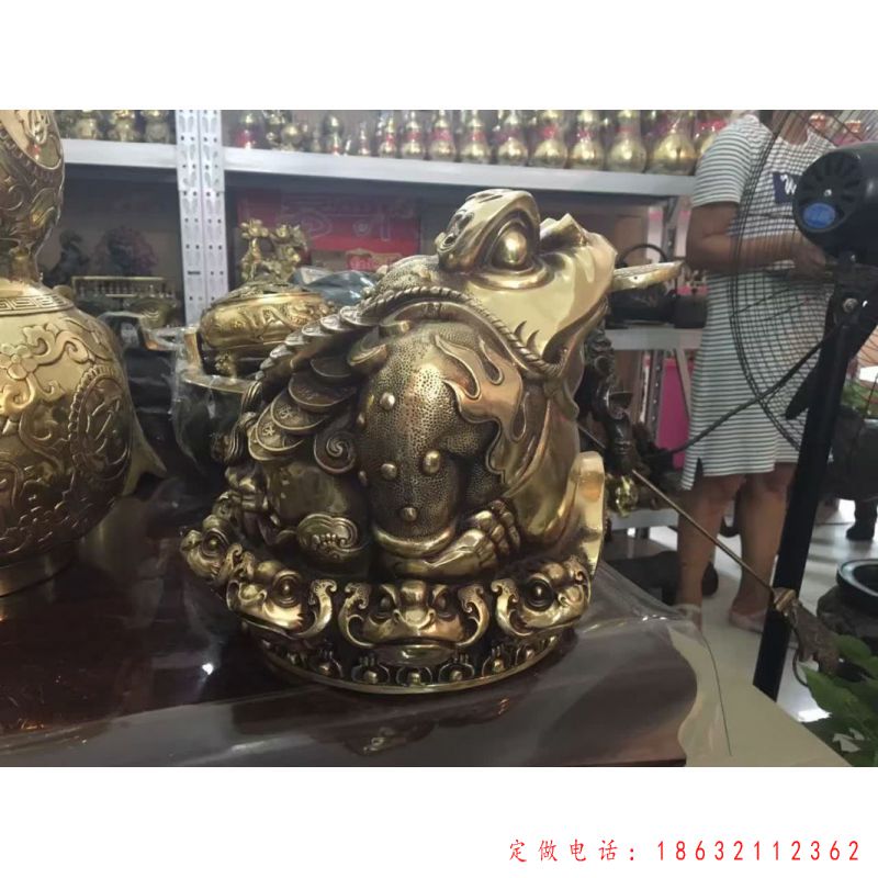 招财金蝉铜雕（2）