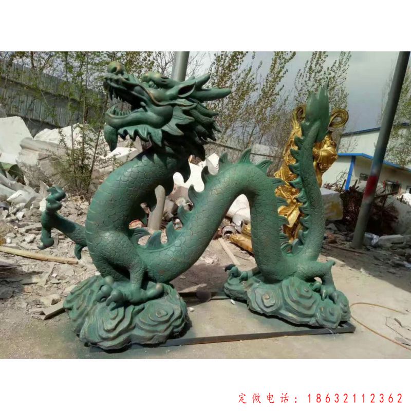 青铜龙雕塑（1）