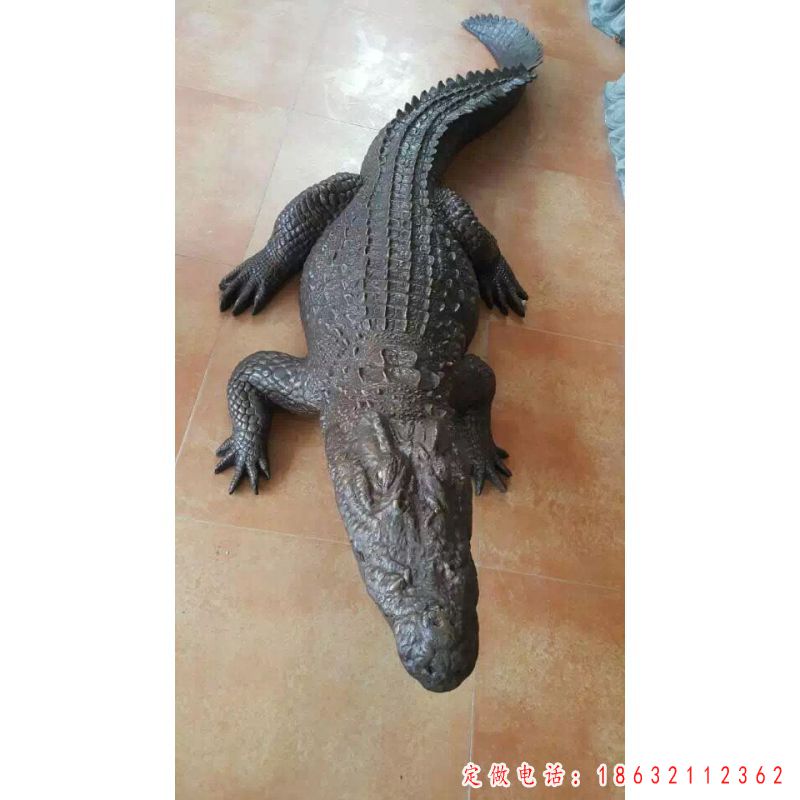 鳄鱼动物标志雕塑（1）