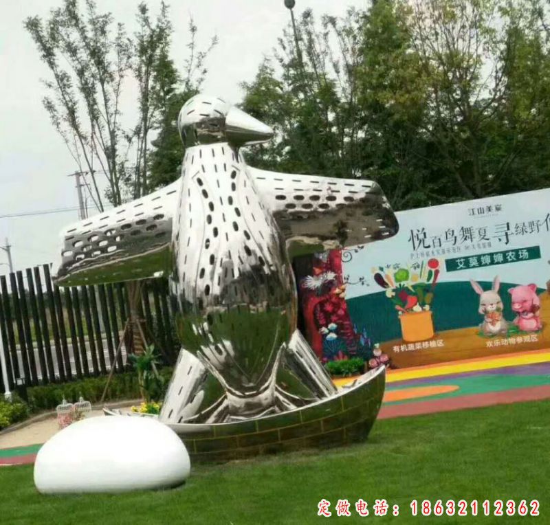不锈钢企鹅雕塑 (15)