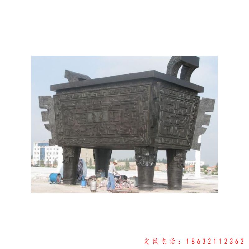 方鼎城市标志景观铜雕（1）