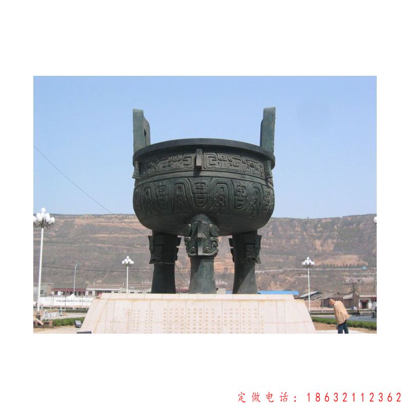 圆形鼎广场标志景观铜雕（1）
