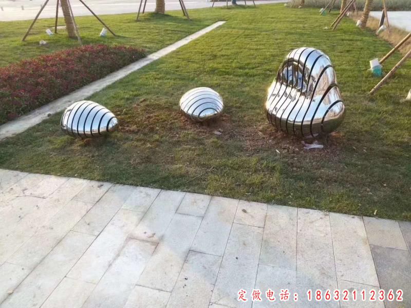 不锈钢石头景观