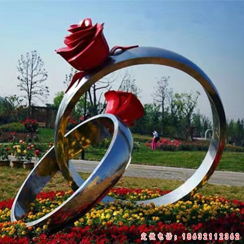 不锈钢戒指雕塑 (1)