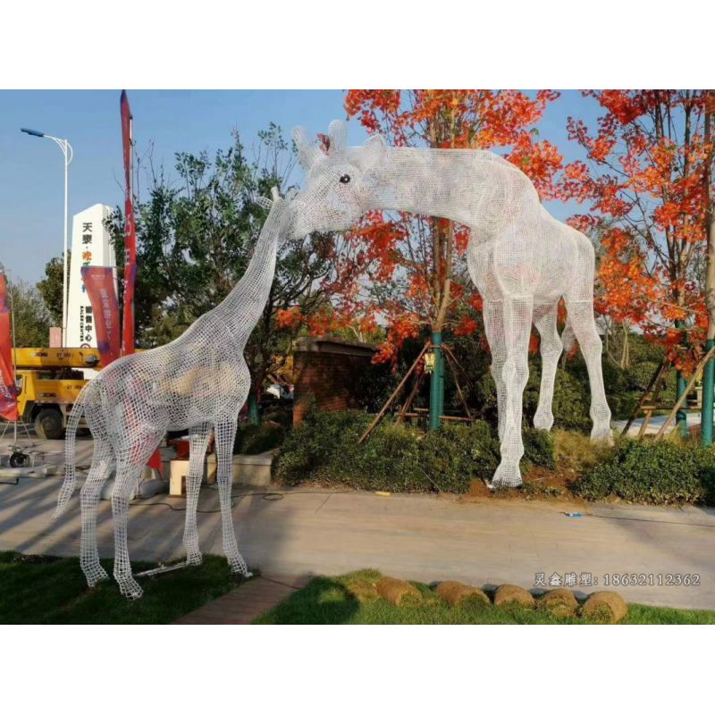 动物长颈鹿不锈钢雕塑
